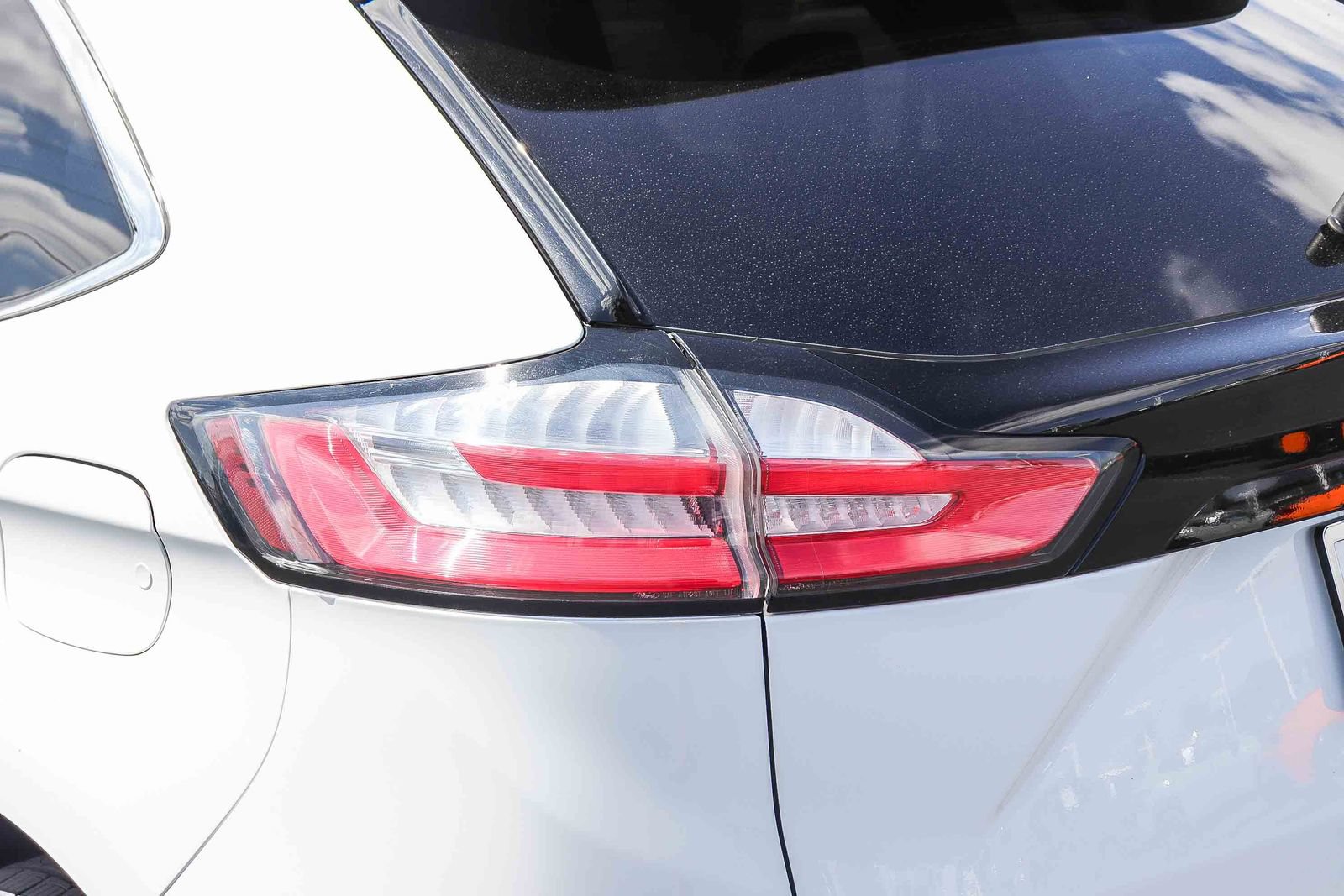 Certified 2023 Ford Edge SEL w/ Convenience Package AWD/4WD image 7