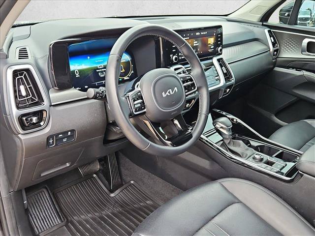 Used 2023 Kia Sorento SX AWD/4WD image 10