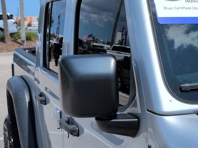 Used 2022 Jeep Gladiator Mojave w/ LED Lighting Group AWD/4WD image 12