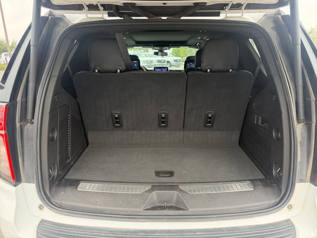 Used 2021 Chevrolet Tahoe RST w/ Luxury Package AWD/4WD image 31