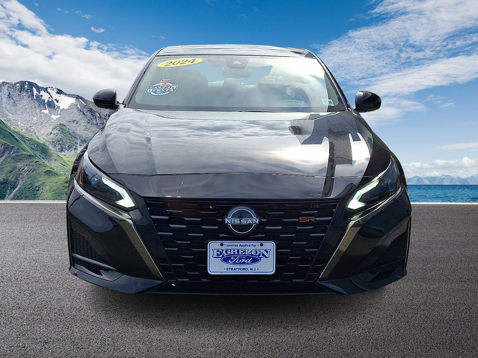 Used 2024 Nissan Altima 2.5 SR w/ SR Premium Package image 7