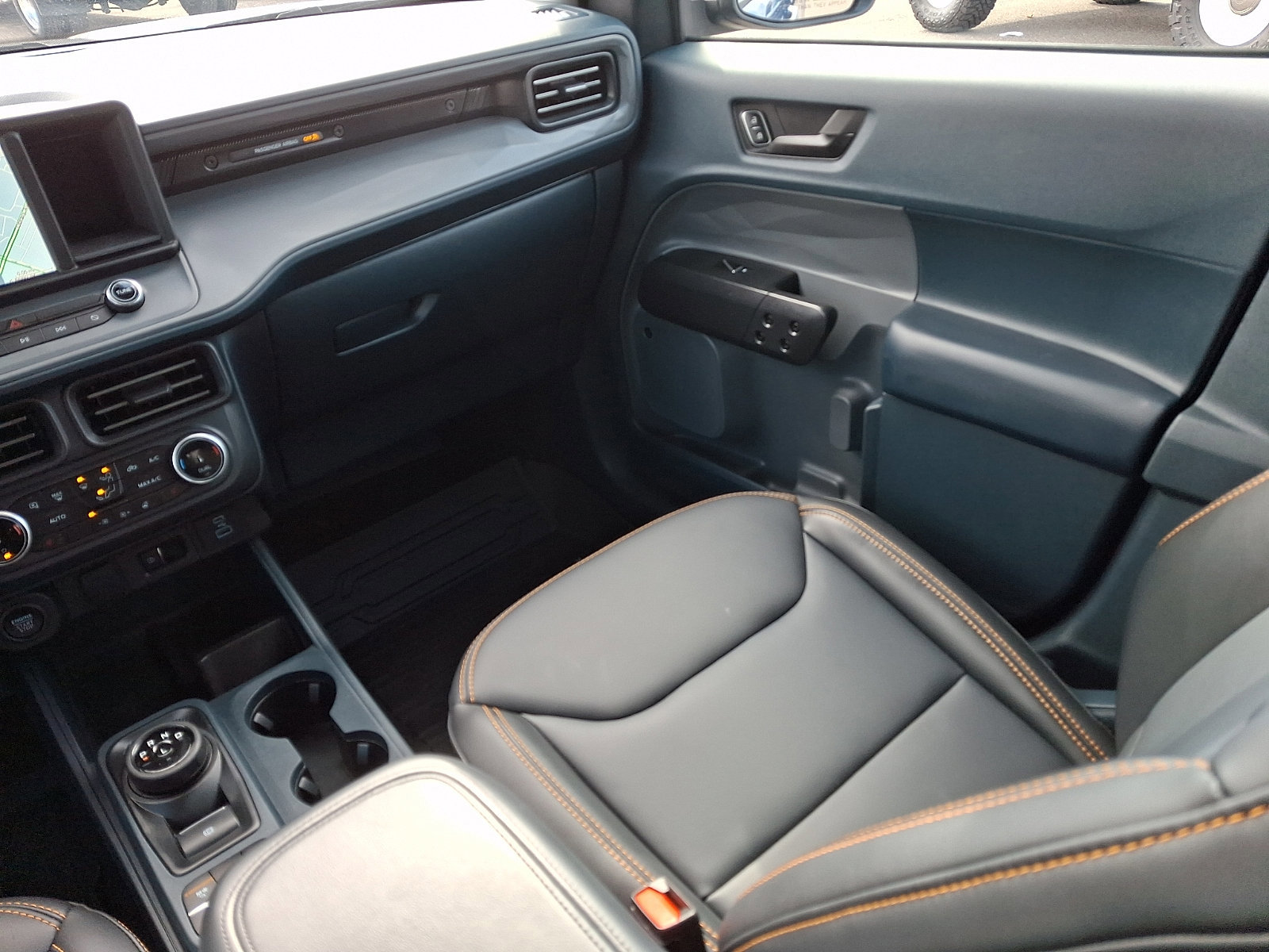 Certified 2024 Ford Maverick Tremor w/ Tremor Off-Road Package image 16