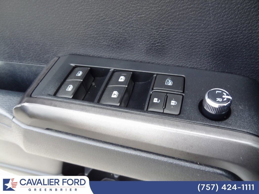 Used 2018 Toyota Tacoma TRD Off-Road image 17