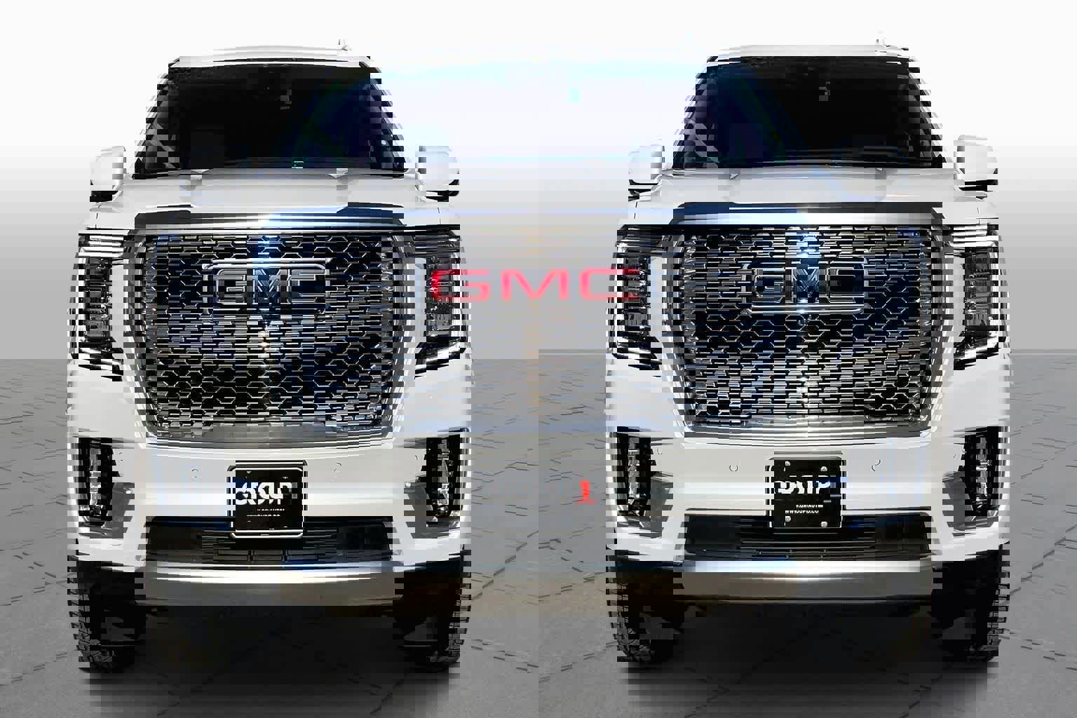 Used 2023 GMC Yukon Denali image 6