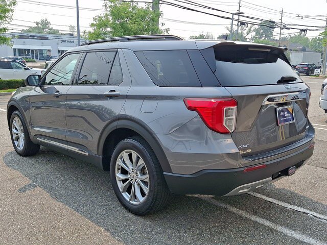 Certified 2023 Ford Explorer XLT w/ Equipment Group 202A AWD/4WD image 14