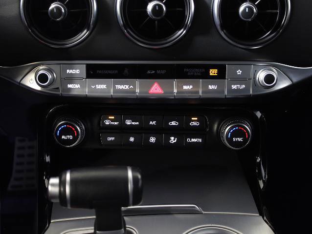 Used 2021 Kia Stinger GT1 image 15