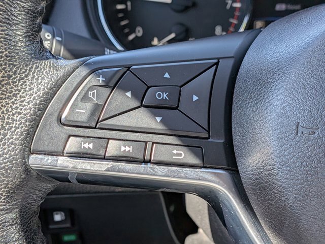 Used 2020 Nissan Rogue S w/ Special Edition Package FWD image 19