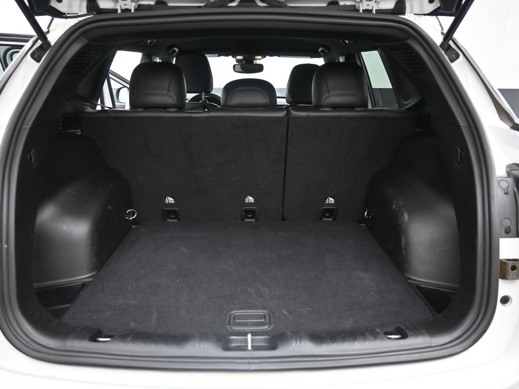 Used 2025 Jeep Compass Trailhawk AWD/4WD image 23