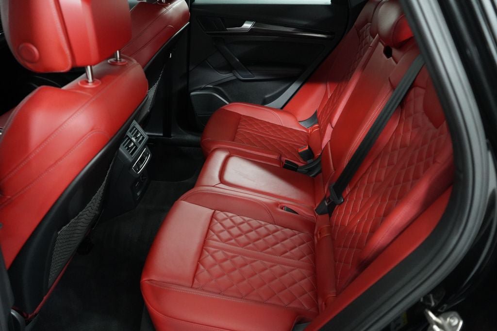 Used 2024 Audi SQ5 Prestige AWD/4WD image 21
