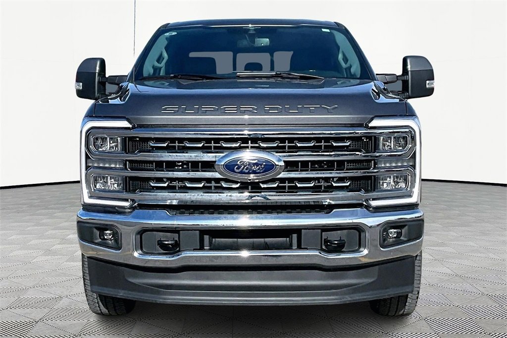 Certified 2023 Ford F350 Lariat image 3