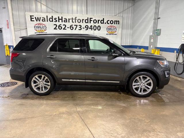 Certified 2017 Ford Explorer XLT w/ Equipment Group 202A AWD/4WD image 9