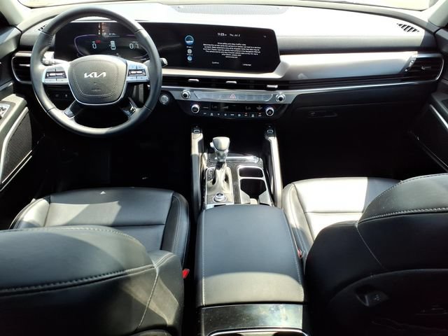 Used 2025 Kia Telluride S AWD/4WD image 13
