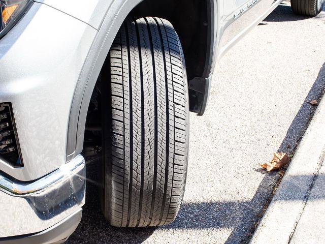 Used 2023 GMC Sierra 1500 SLE image 9