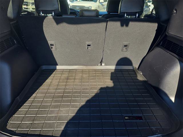 Certified 2022 Ford Escape Titanium w/ Titanium Elite Package image 38