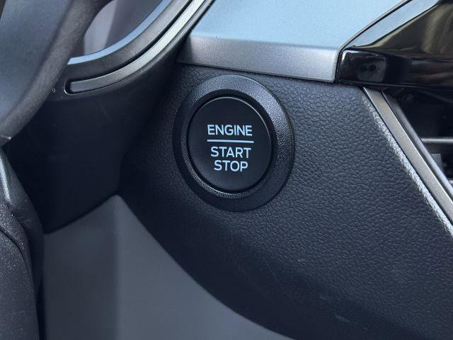 Certified 2025 Ford Escape Active image 16
