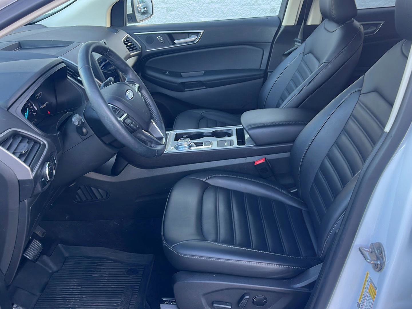 Certified 2024 Ford Edge SEL w/ Convenience Package image 11