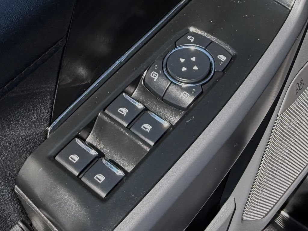 Certified 2025 Ford F150 Lariat AWD/4WD image 17