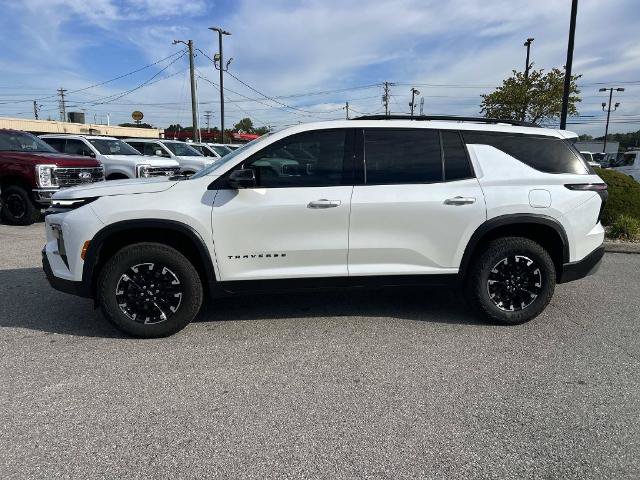 Used 2025 Chevrolet Traverse Z71 w/ Driver Confidence Package AWD/4WD image 7