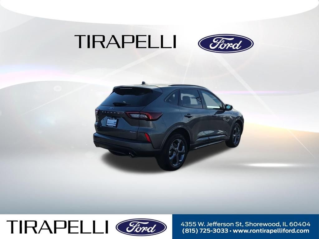 Certified 2023 Ford Escape ST-Line w/ Tech Pack #1 AWD/4WD image 8