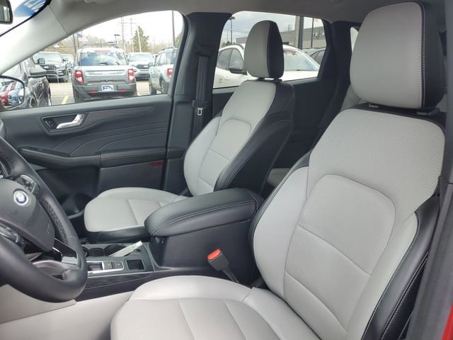 Certified 2023 Ford Escape Platinum image 13