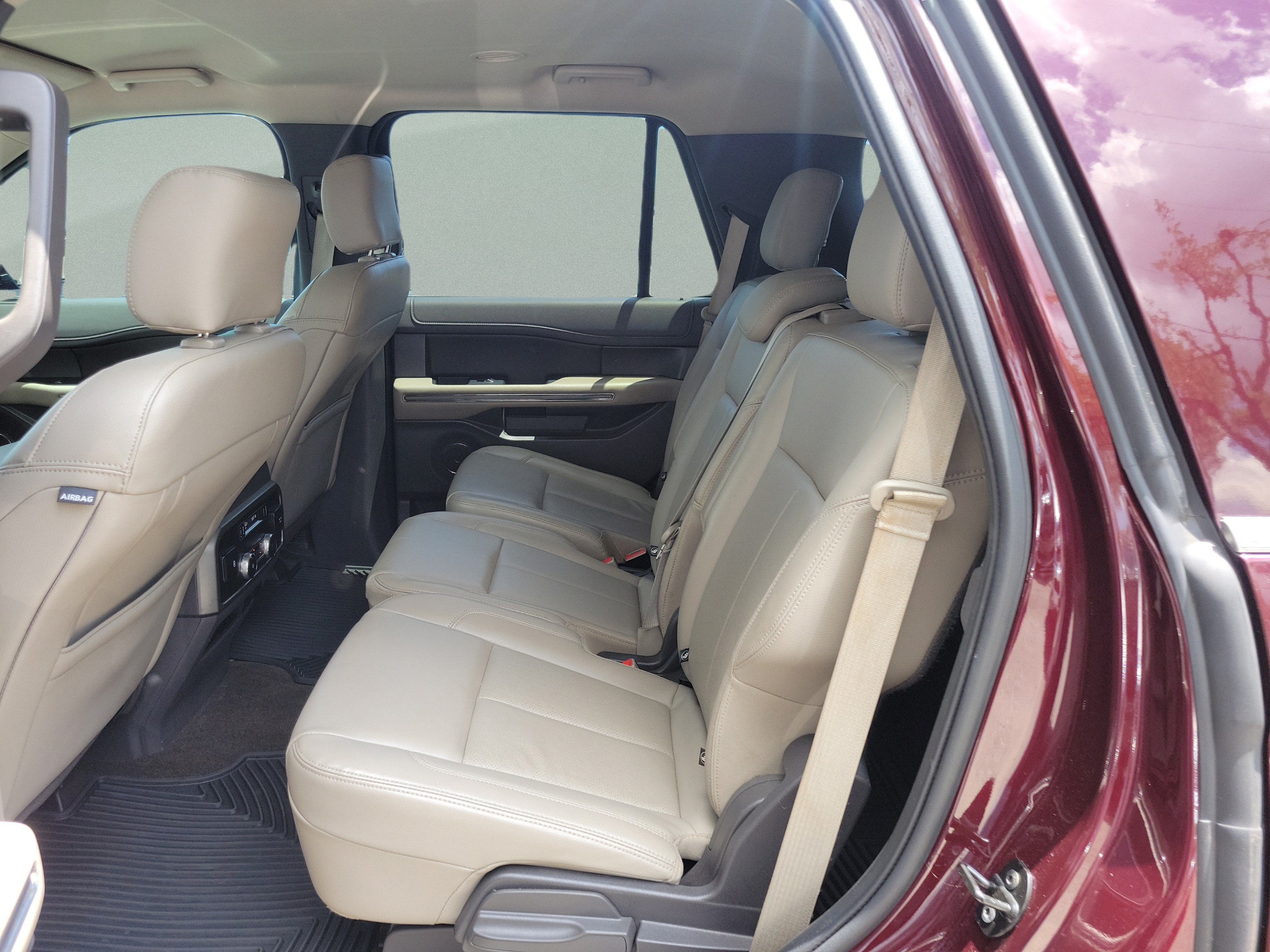 Certified 2020 Ford Expedition XLT w/ Equipment Group 202A RWD image 13