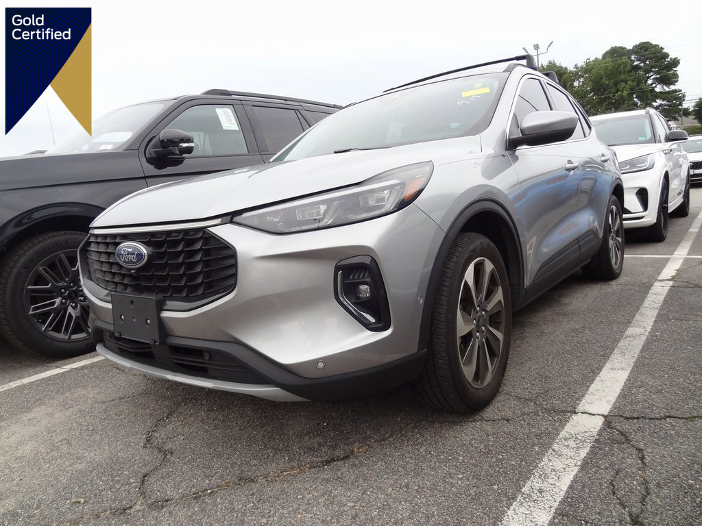 Certified 2023 Ford Escape Platinum w/ Premium Technology Package