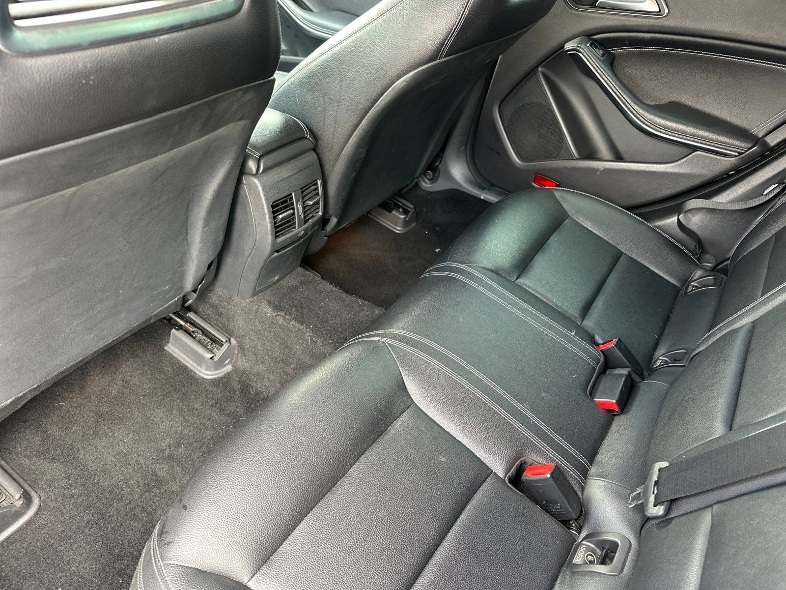 Used 2019 Mercedes-Benz CLA 250 image 13