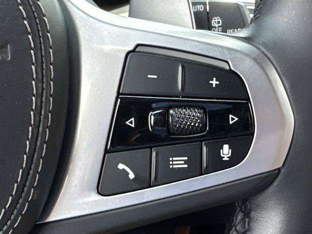 Used 2022 BMW X7 xDrive40i w/ M Sport Package AWD/4WD image 29