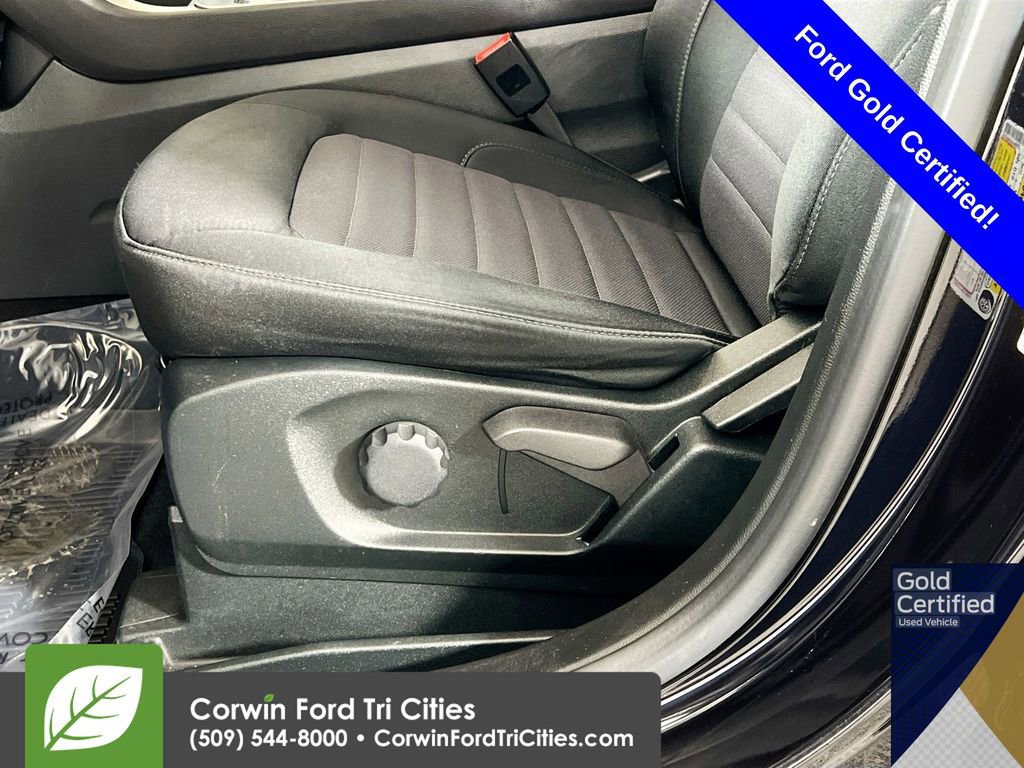 Certified 2022 Ford Edge SE image 22