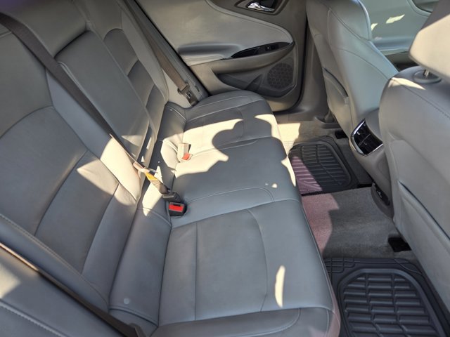 Used 2018 Chevrolet Malibu LT w/ Leather Package image 28