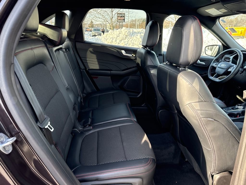 Certified 2023 Ford Escape ST-Line Select w/ Tech Pack #2 image 10