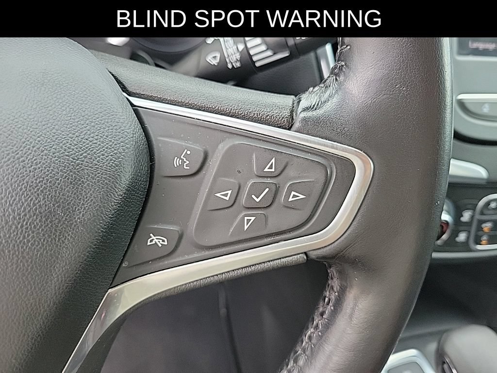 Used 2022 Chevrolet Equinox LT AWD/4WD image 21