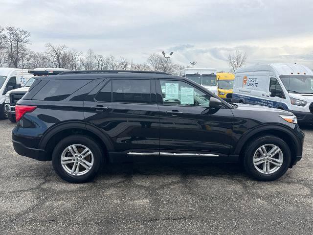 Certified 2024 Ford Explorer XLT w/ Equipment Group 202A image 2