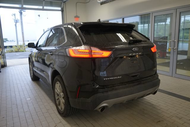 Certified 2022 Ford Edge Titanium AWD/4WD image 10
