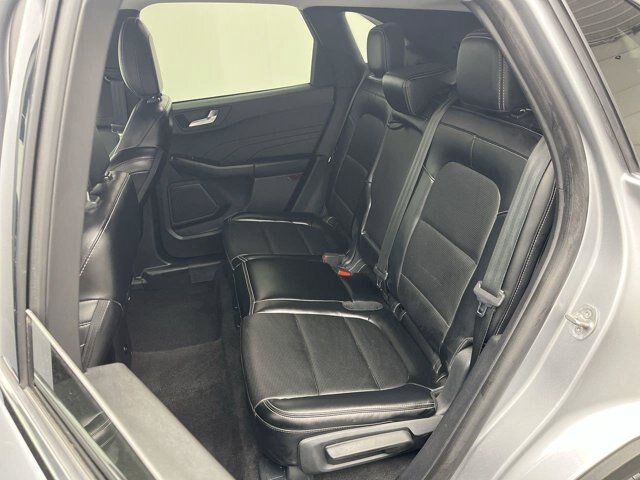 Certified 2024 Ford Escape Platinum AWD/4WD image 12