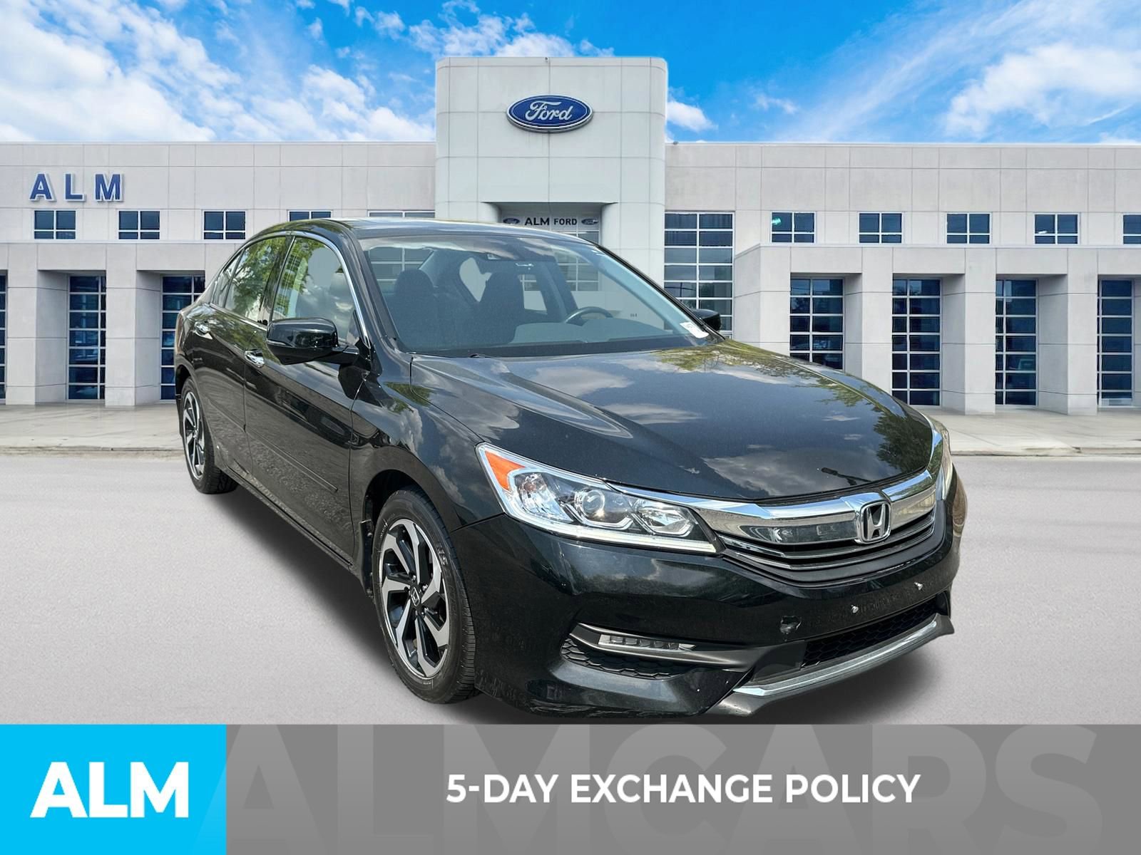 Used 2017 Honda Accord EX-L image 3