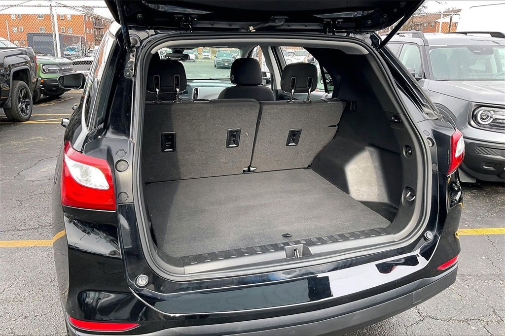 Used 2020 Chevrolet Equinox LS w/ LS Convenience Package image 25