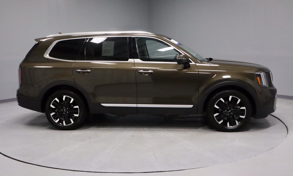 Used 2023 Kia Telluride SX FWD image 13