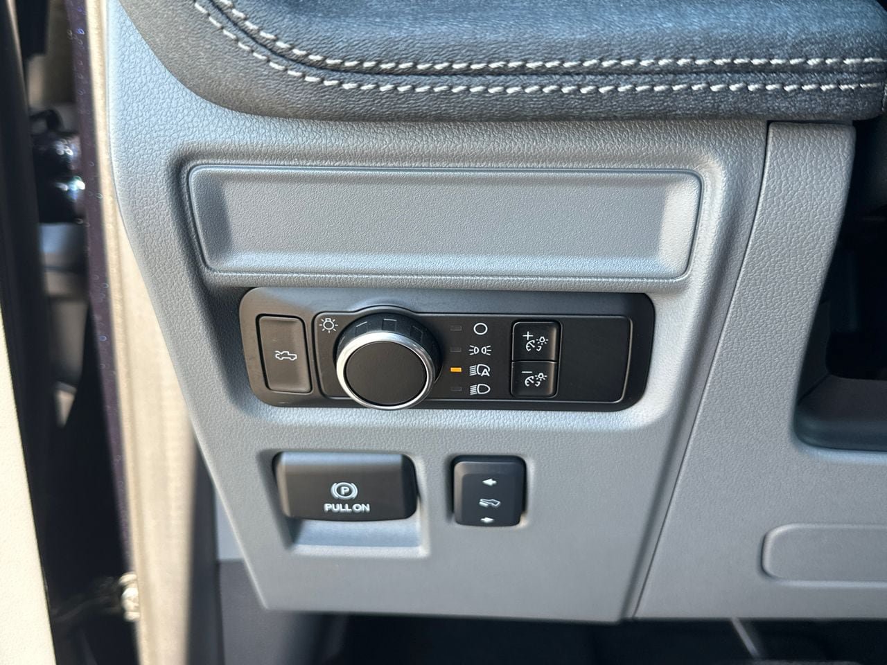 Certified 2025 Ford F150 Lightning Flash AWD/4WD image 34