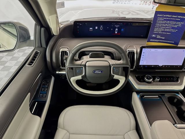 Certified 2025 Ford Expedition Platinum w/ Platinum Ultimate Package AWD/4WD image 27