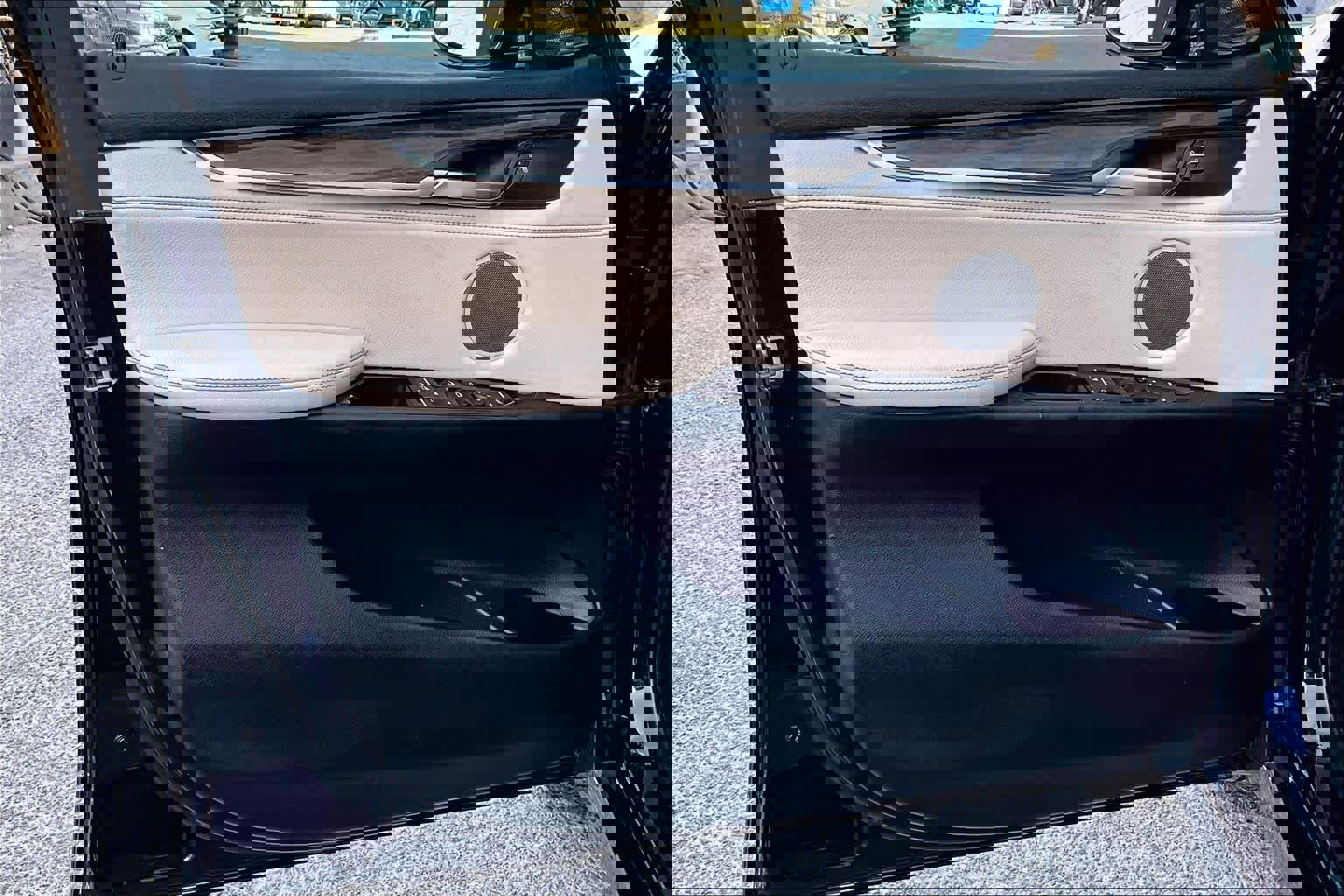 Used 2018 BMW X5 xDrive40e image 23