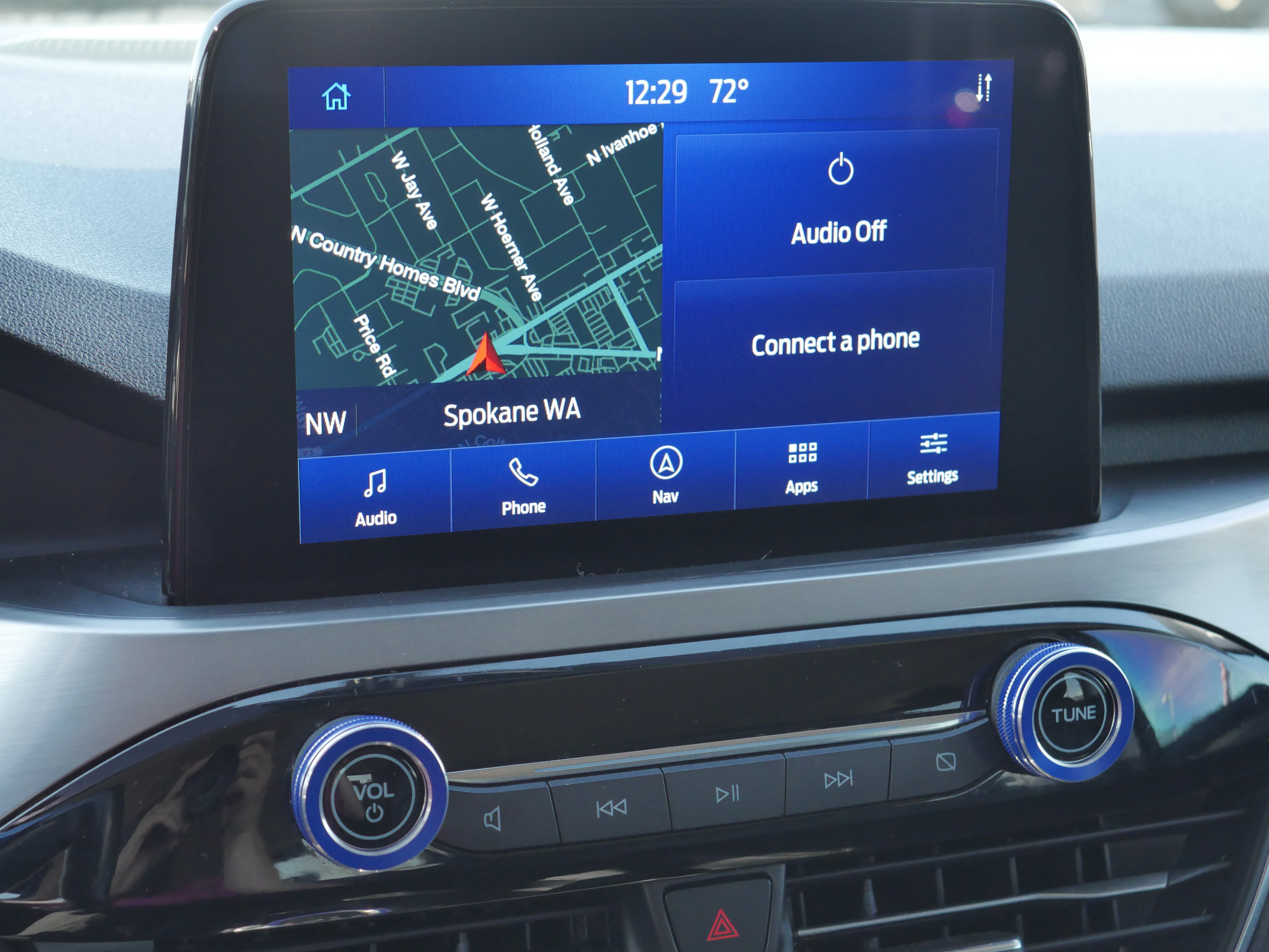 Certified 2021 Ford Escape Titanium AWD/4WD image 10