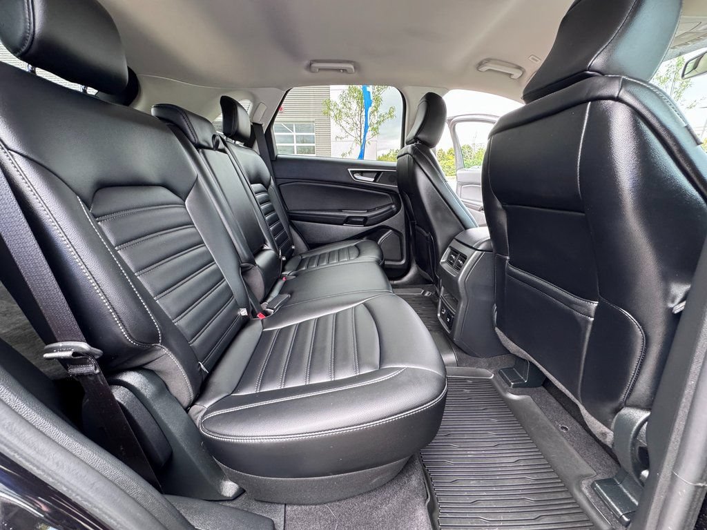 Certified 2022 Ford Edge SEL w/ Convenience Package AWD/4WD image 30