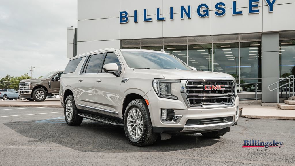 Used 2023 GMC Yukon XL SLT AWD/4WD image 6