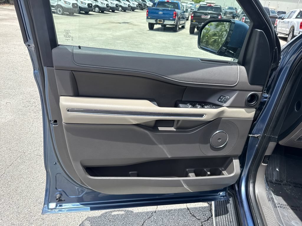 Certified 2020 Ford Expedition XLT w/ Equipment Group 202A RWD image 13