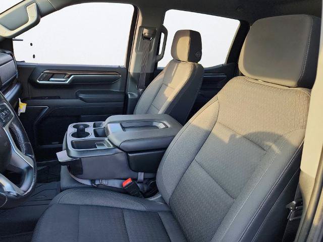Used 2022 Chevrolet Silverado 1500 LT AWD/4WD image 10