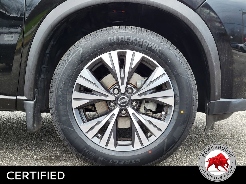 Used 2023 Nissan Rogue SV image 11