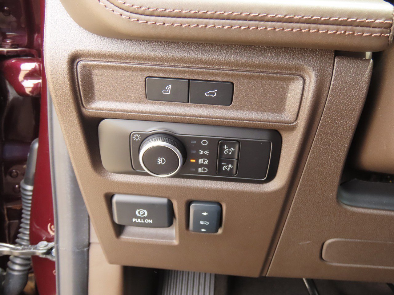 Certified 2024 Ford Expedition King Ranch RWD image 26