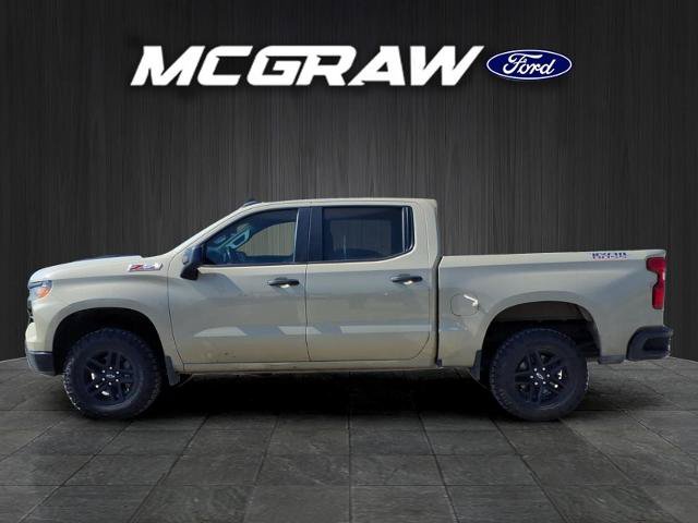 Used 2023 Chevrolet Silverado 1500 Custom Trail Boss AWD/4WD image 9