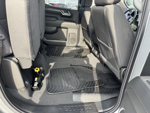 Used 2025 Chevrolet Silverado 1500 LT image 33